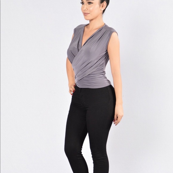 Faithful Top - Grey New from Fashion Nova - Picture 4 of 6